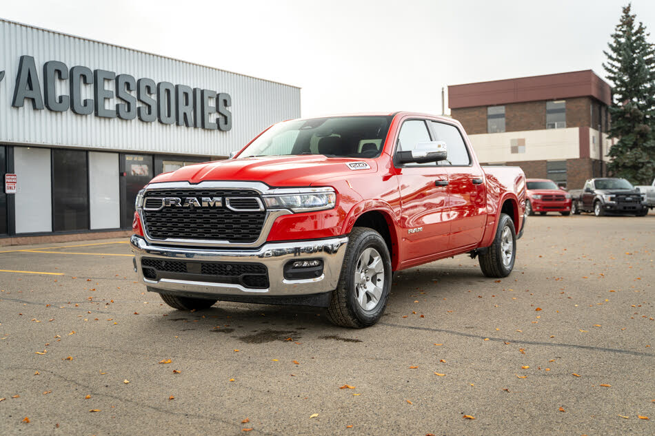 2025 RAM 1500 Big Horn Crew Cab 4WD