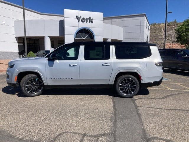 2025 Jeep Grand Wagoneer L Obsidian 4WD