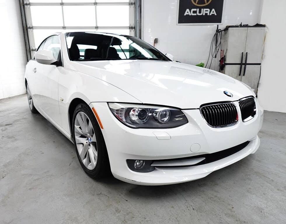 2013 BMW 3 Series 328i Convertible RWD