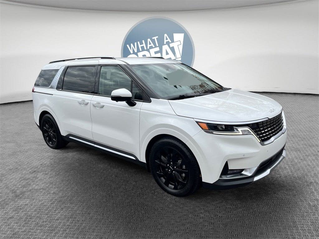 2022 Kia Carnival SX FWD