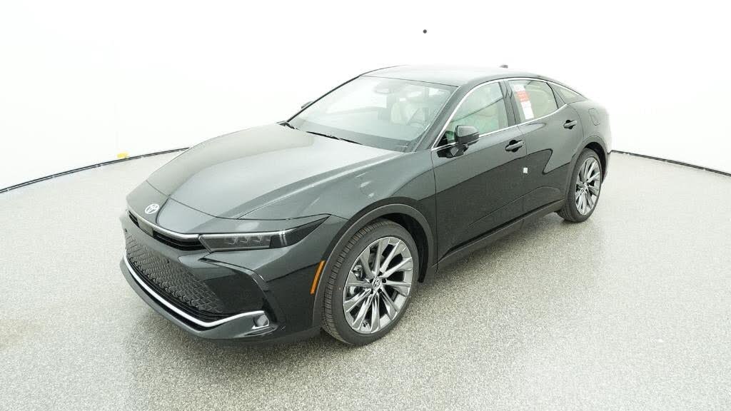 2026 Toyota Crown Limited AWD