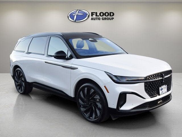 2024 Lincoln Nautilus Reserve AWD