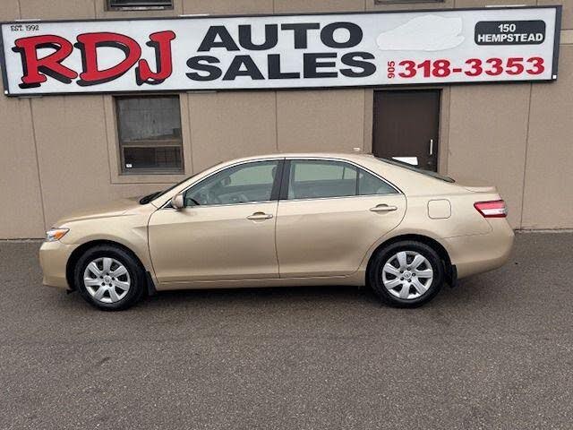 2011 Toyota Camry LE