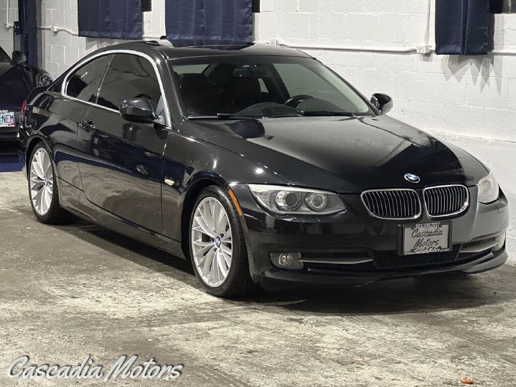 2011 BMW 3 Series 335i Coupe RWD