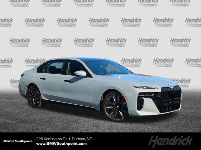 2023 BMW 7 Series 740i RWD