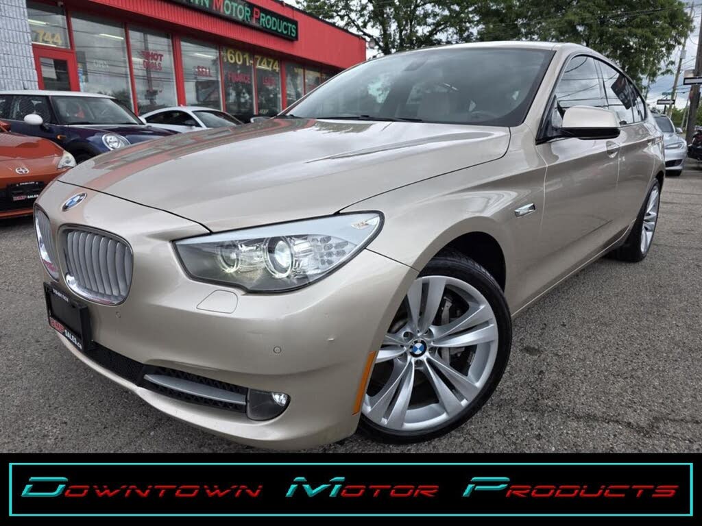BMW 5 Series Gran Turismo 550i xDrive AWD 2011