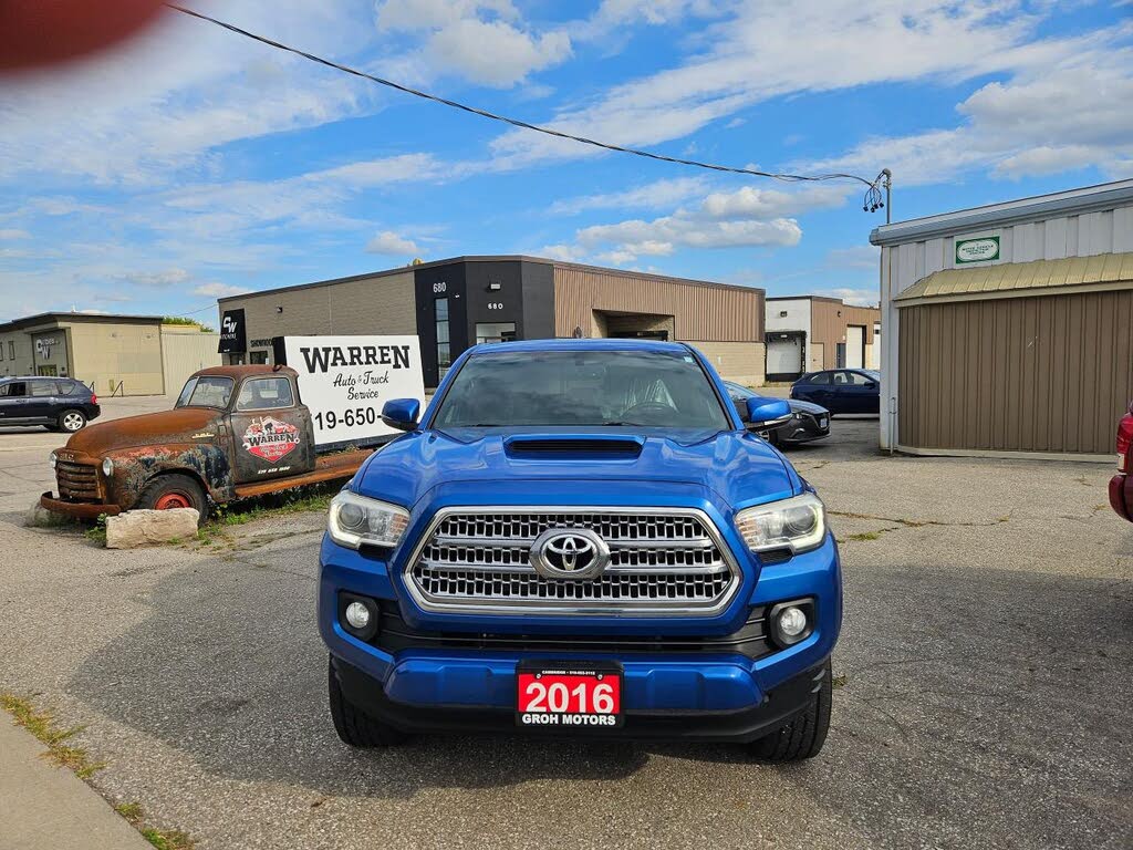 2016 Toyota Tacoma Double Cab V6 LB TRD Sport 4WD