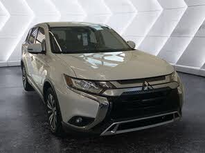 Mitsubishi Outlander SE FWD