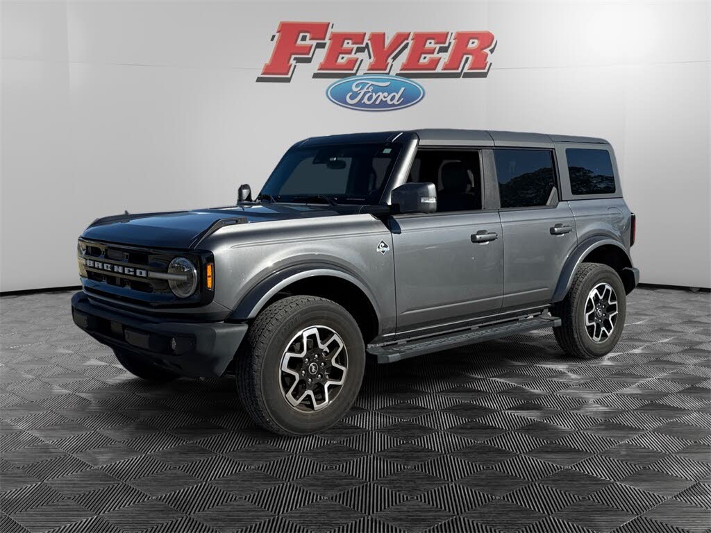 2022 Ford Bronco Outer Banks 4-Door 4WD