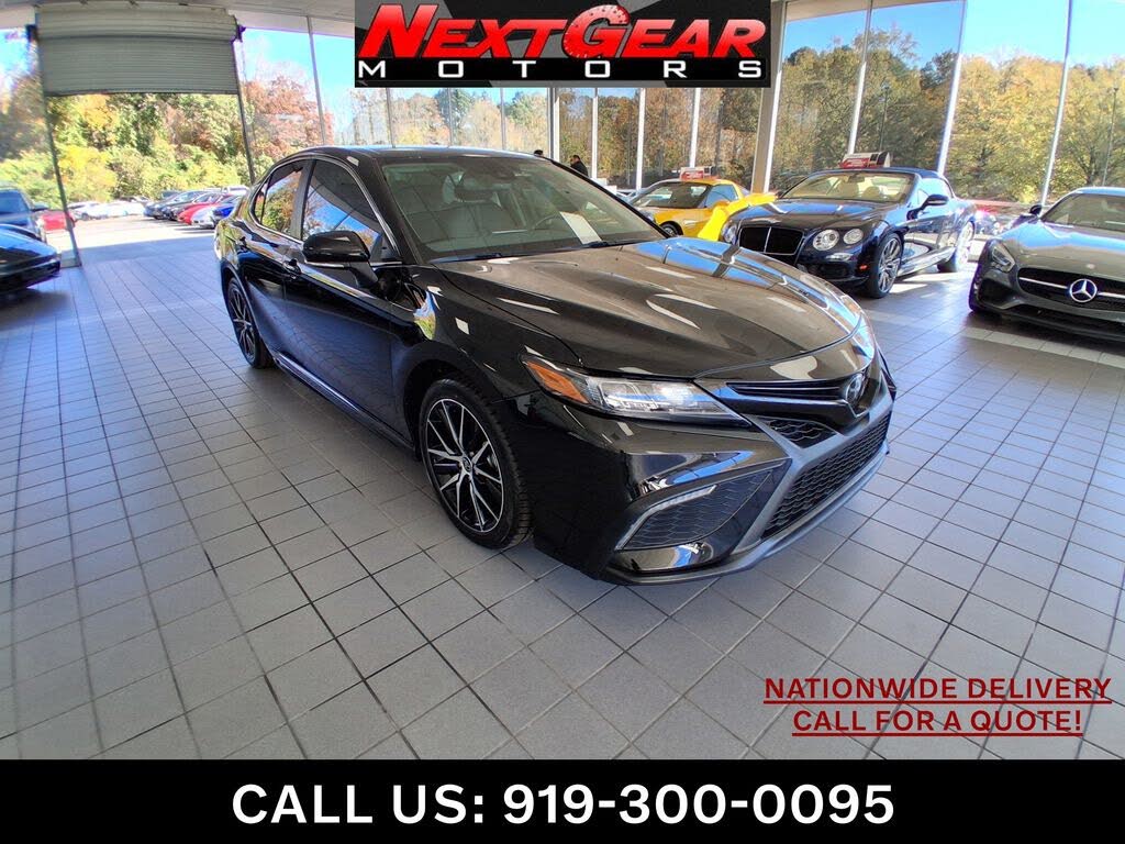 2023 Toyota Camry SE FWD