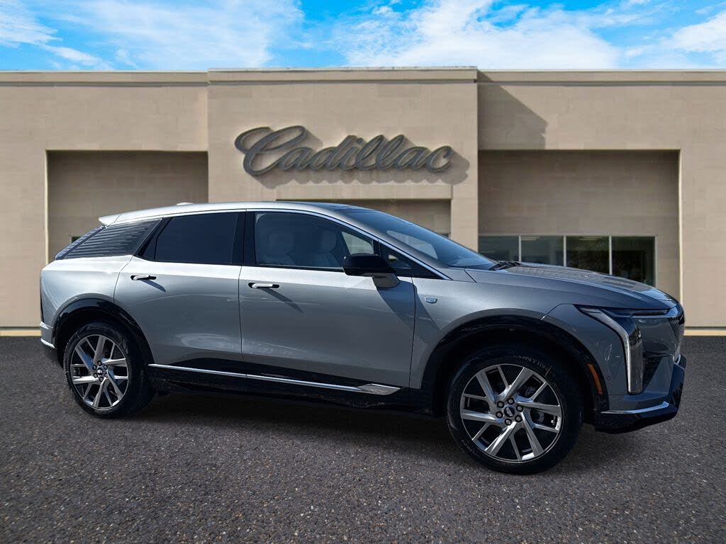 2026 Cadillac OPTIQ Premium Luxury RWD