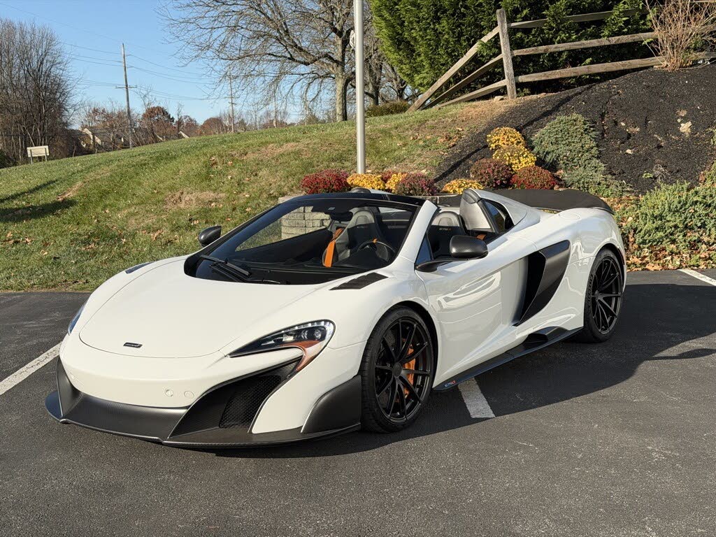 2016 McLaren 675LT Spider