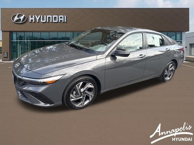 2025 Hyundai Elantra SEL Sport FWD