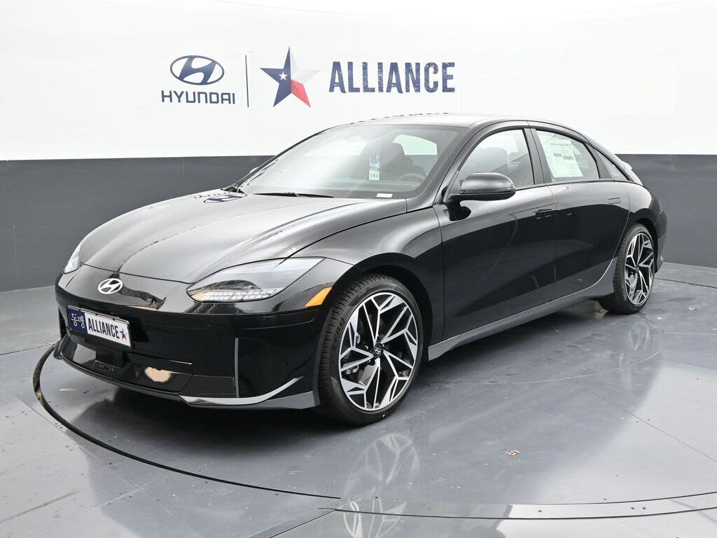 2025 Hyundai Ioniq 6 SEL RWD