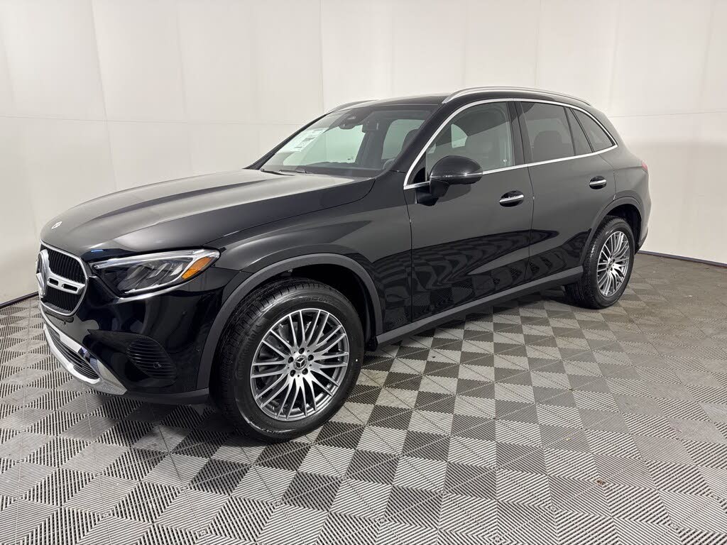 2026 Mercedes-Benz GLC 300 4MATIC