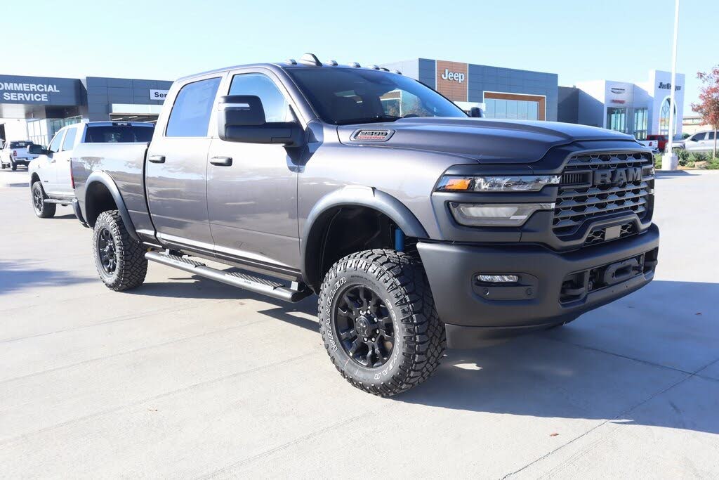 2026 RAM 2500 Tradesman Crew Cab 4WD
