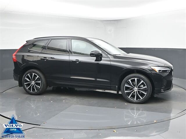 2024 Volvo XC60 B5 Plus Dark Theme AWD