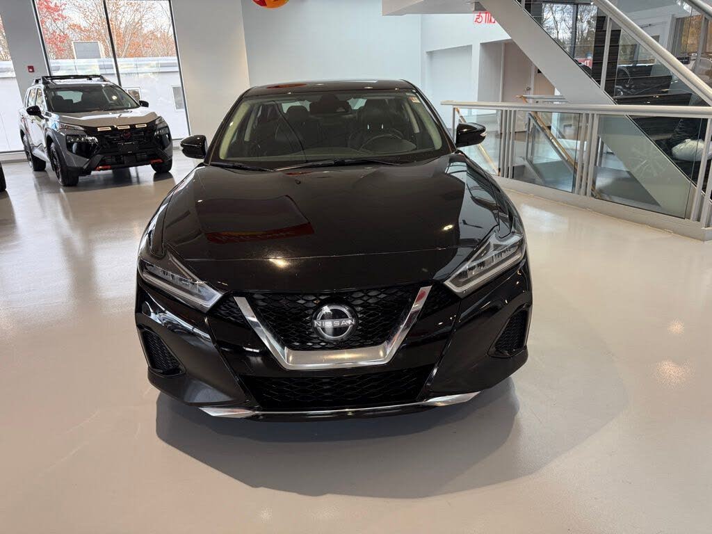2023 Nissan Maxima SV FWD
