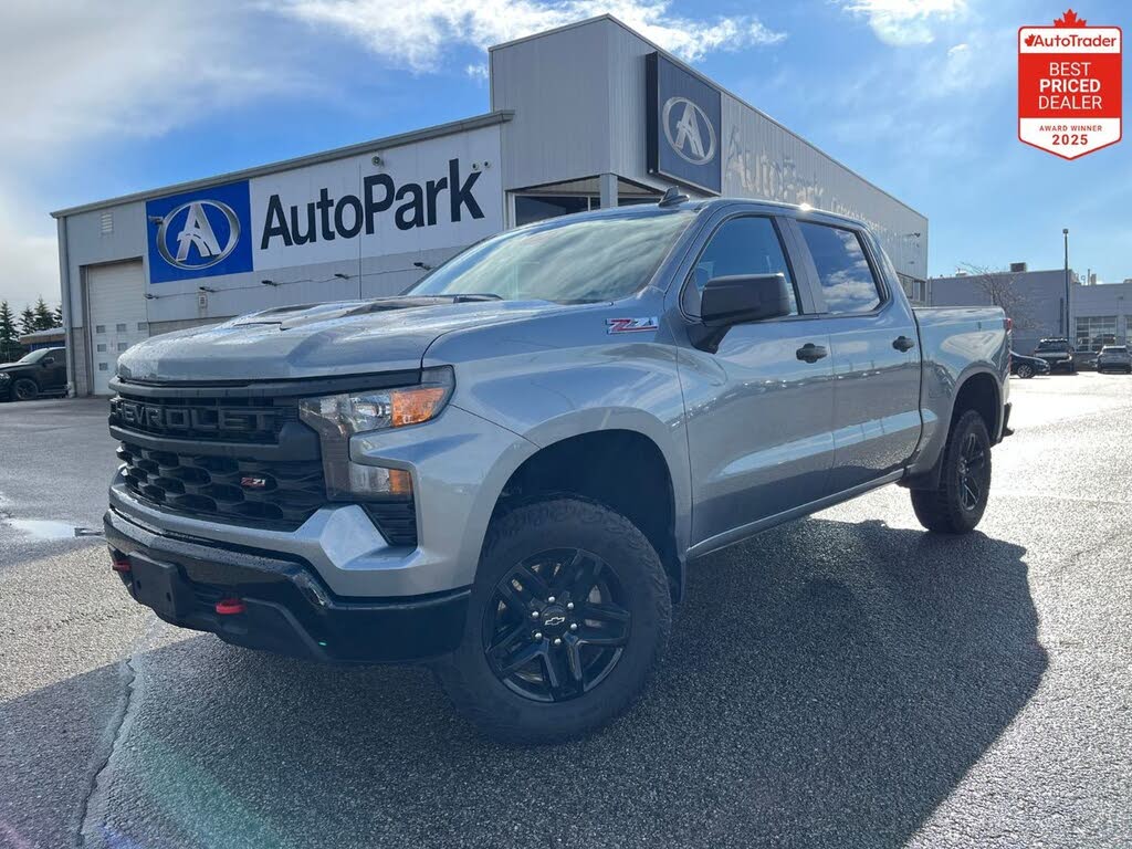 2024 Chevrolet Silverado 1500 Custom Trail Boss Crew Cab 4WD