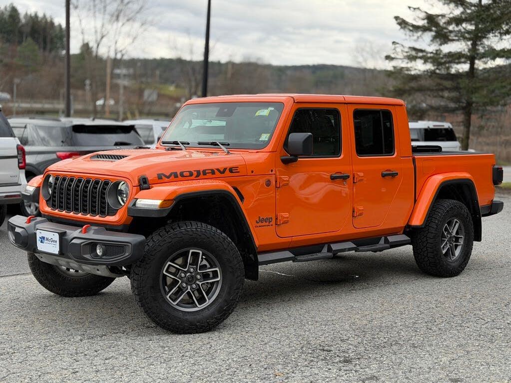 2025 Jeep Gladiator Mojave Crew Cab 4WD