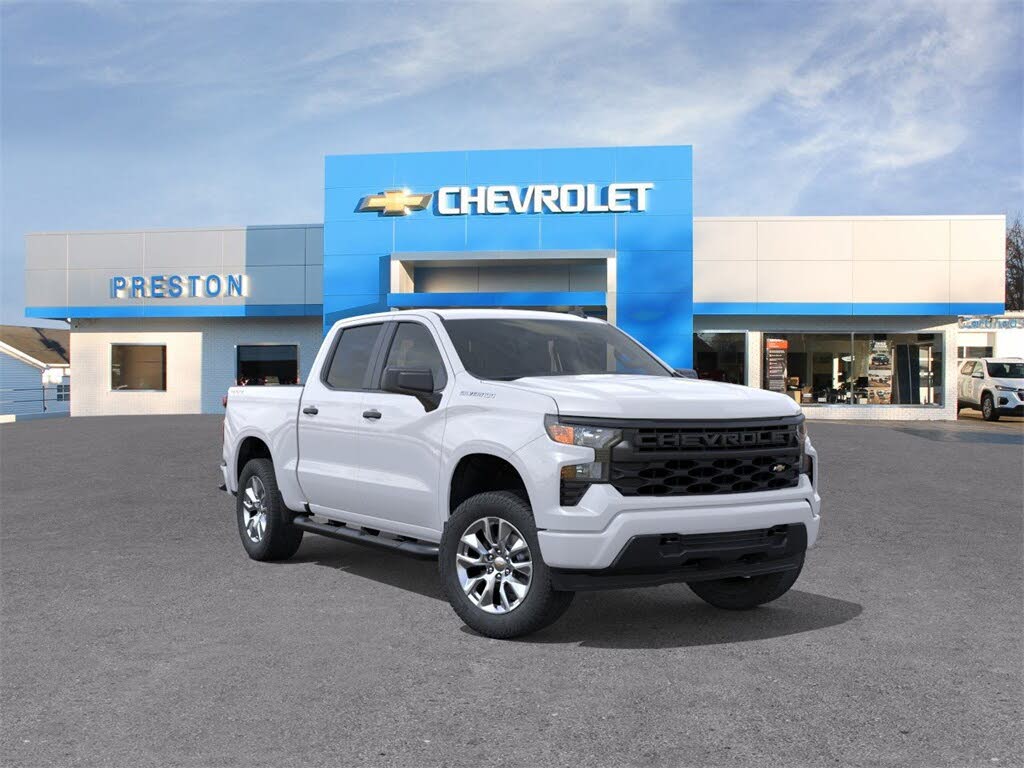 2026 Chevrolet Silverado 1500 Custom Crew Cab 4WD