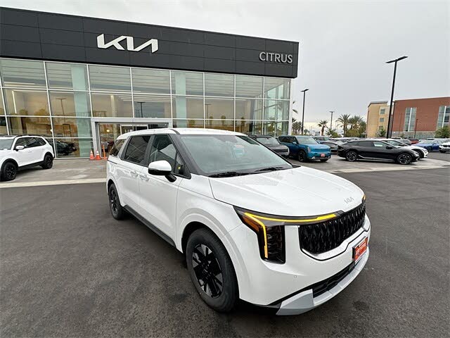 2026 Kia Carnival Hybrid LXS FWD
