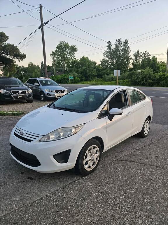 2013 Ford Fiesta S