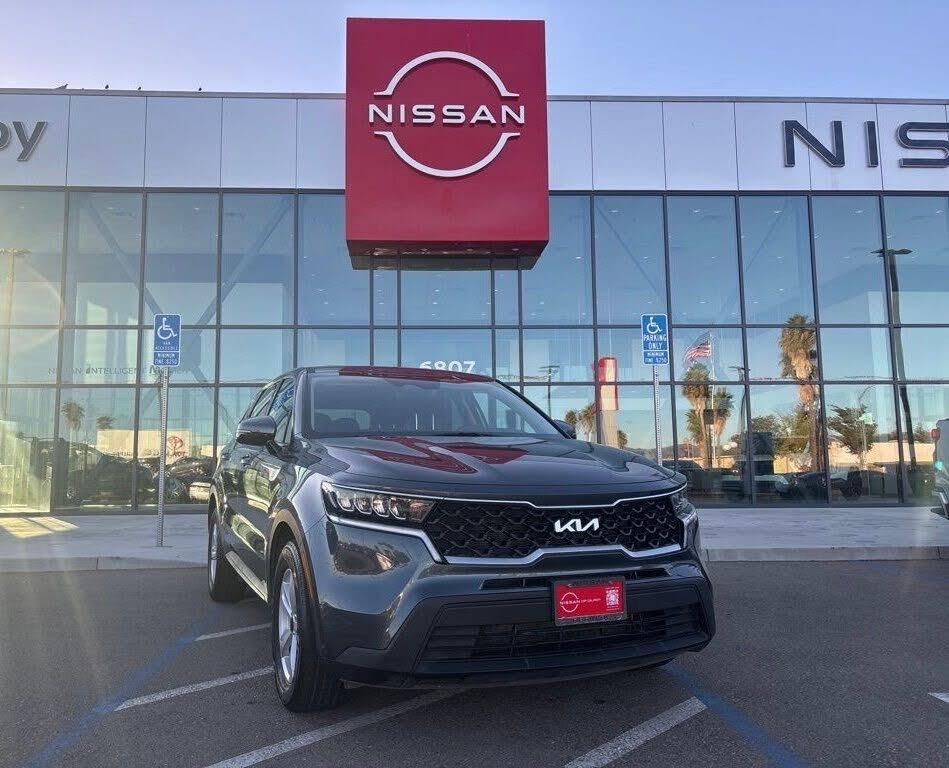 2022 Kia Sorento LX FWD