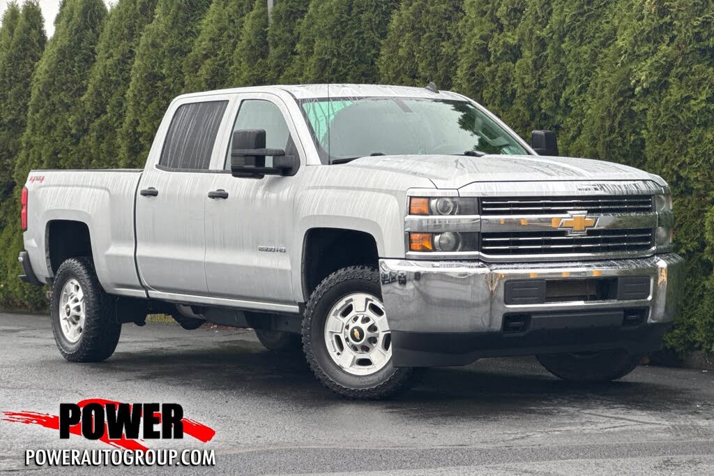2015 Chevrolet Silverado 2500HD LT Crew Cab 4WD