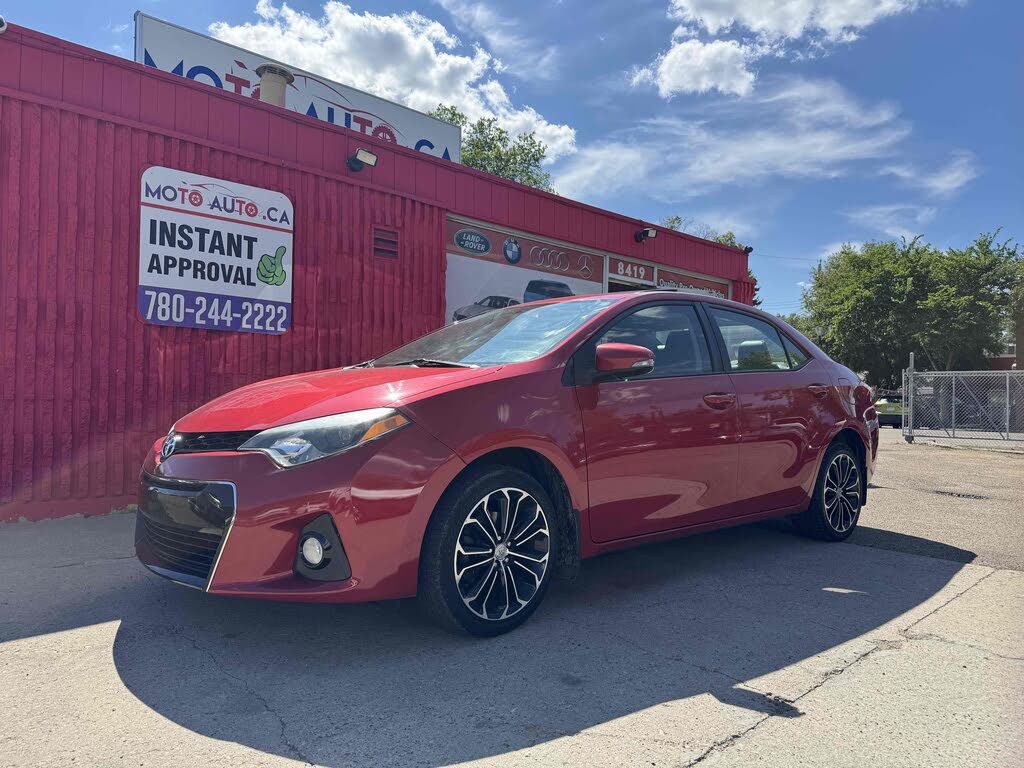 Toyota Corolla LE 2016