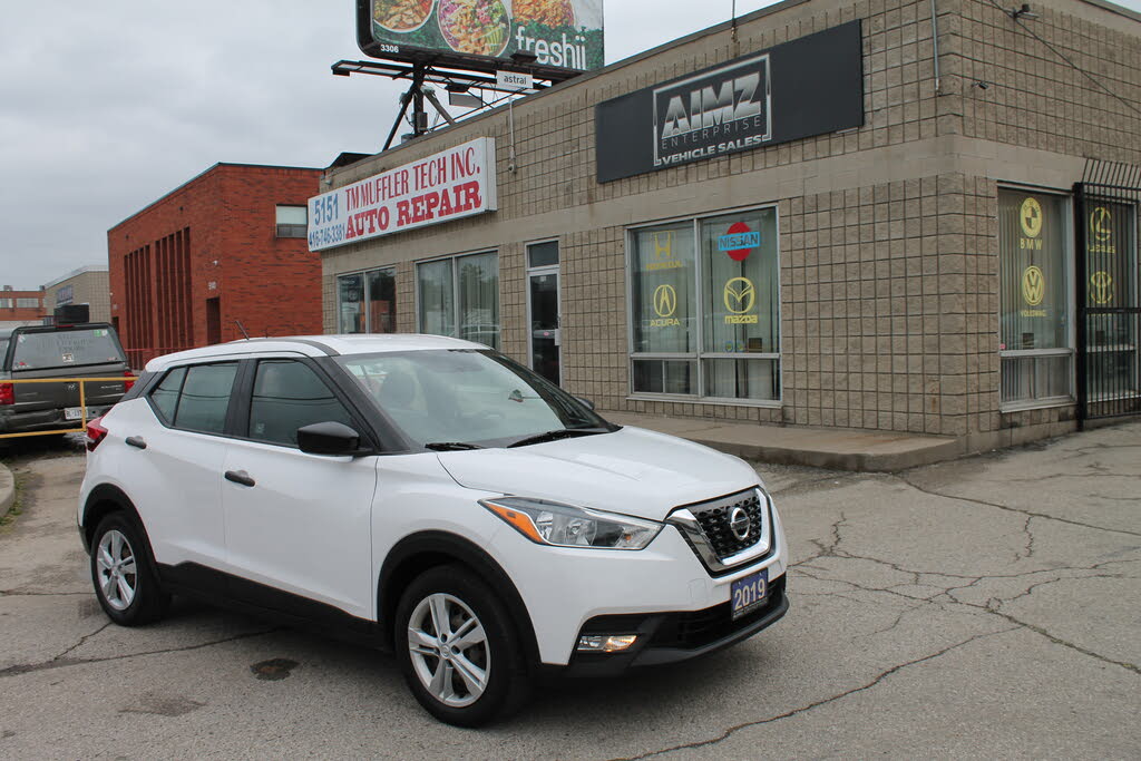 2019 Nissan Kicks S FWD