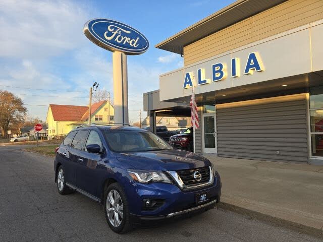 2019 Nissan Pathfinder SL FWD