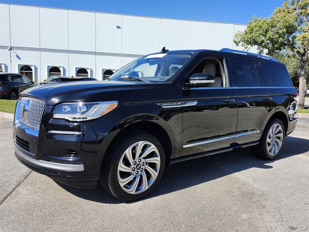2022 Lincoln Navigator Reserve RWD
