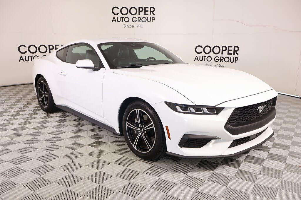 2024 Ford Mustang EcoBoost Premium Fastback RWD