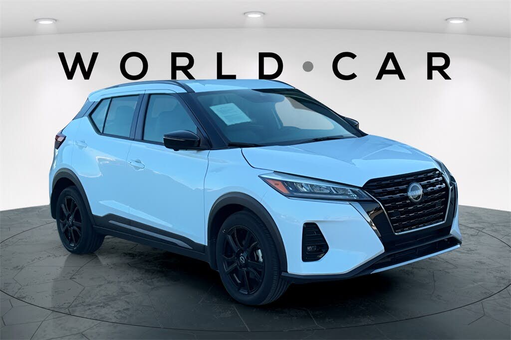 2024 Nissan Kicks SR FWD