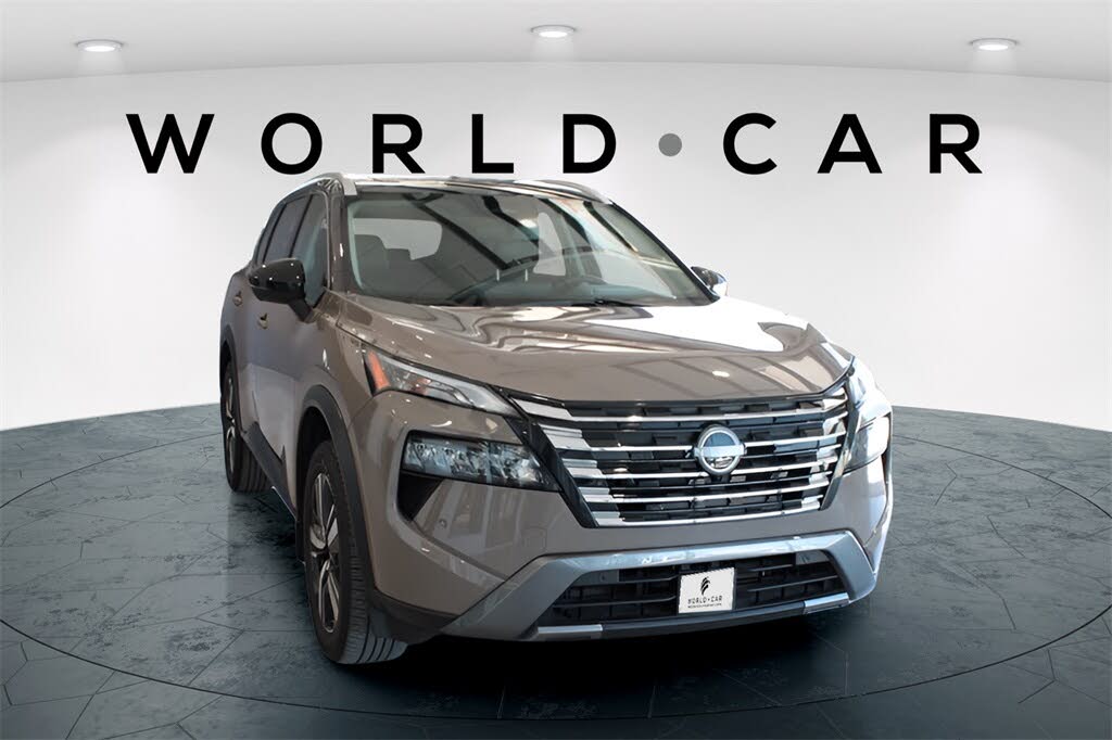 2024 Nissan Rogue SL FWD