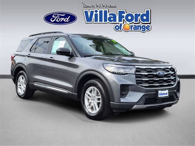 2025 Ford Explorer Active RWD