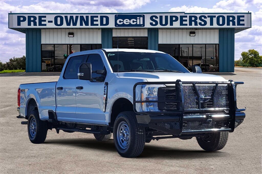 2024 Ford F-250 Super Duty XL Crew Cab 4WD