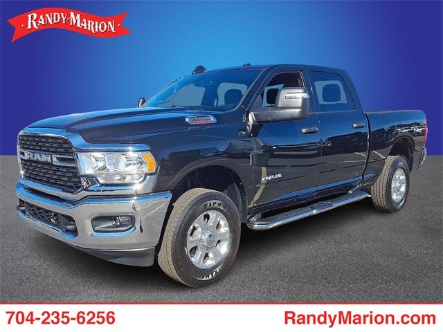 2024 RAM 2500 Big Horn Crew Cab 4WD