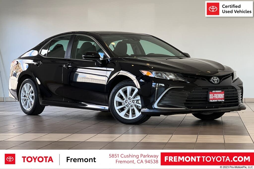2024 Toyota Camry LE FWD