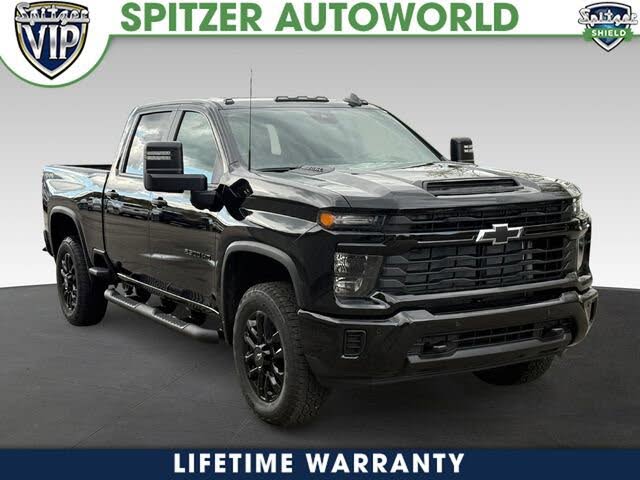 2026 Chevrolet Silverado 2500HD Custom Crew Cab 4WD