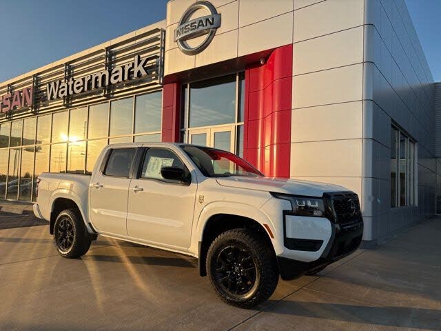 2026 Nissan Frontier SV Crew Cab 4WD