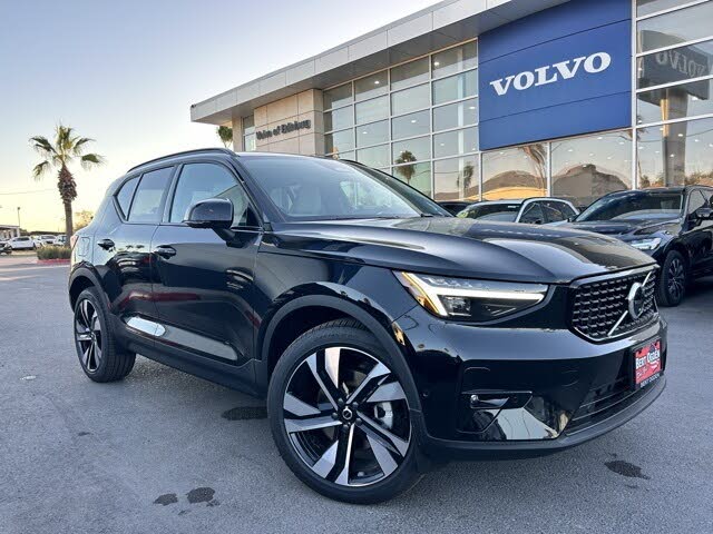 2026 Volvo XC40 B5 Ultra AWD
