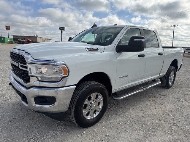 2024 RAM 2500 Big Horn Crew Cab 4WD
