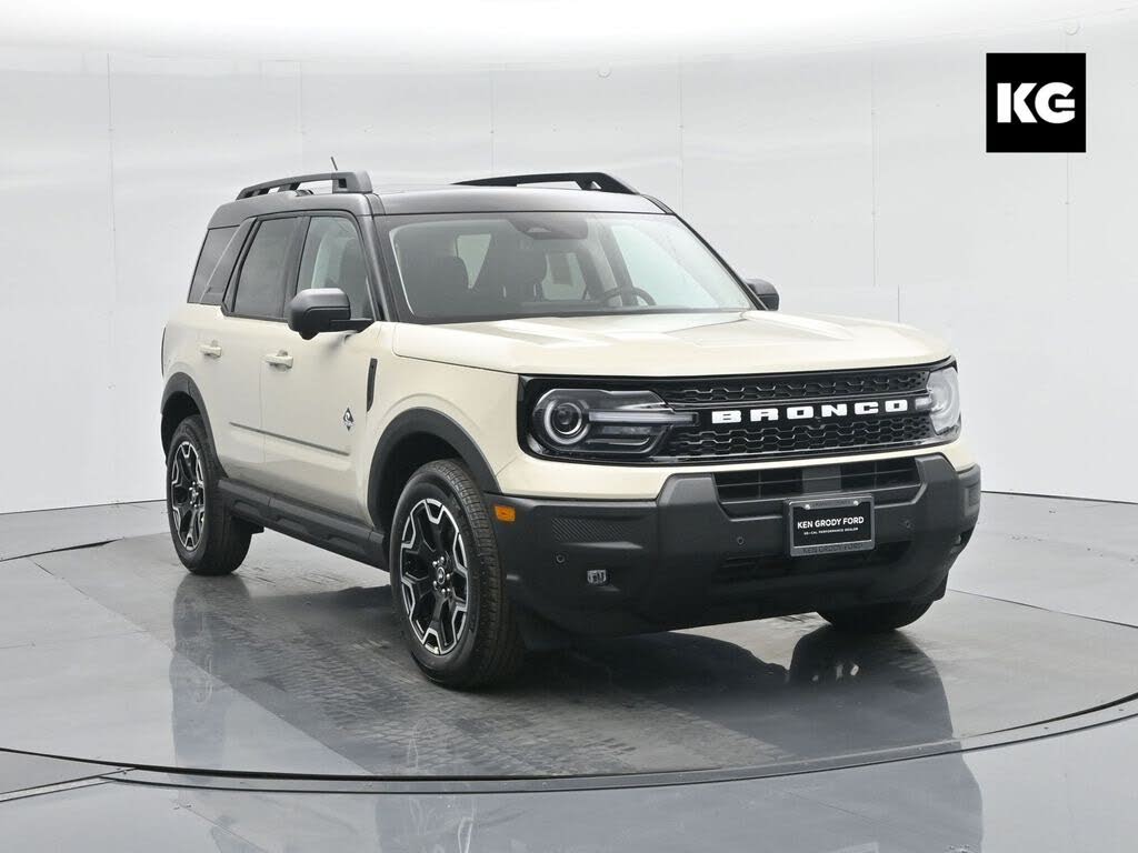 2025 Ford Bronco Sport Outer Banks AWD