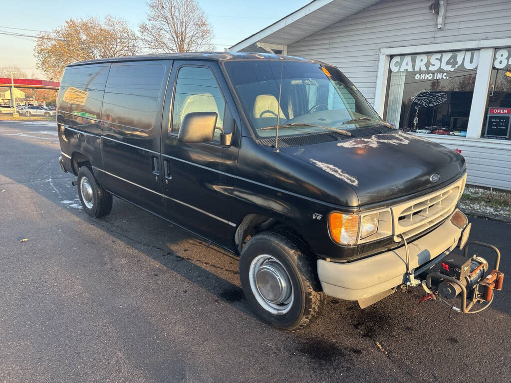 2001 Ford E-Series E-250 Cargo Van