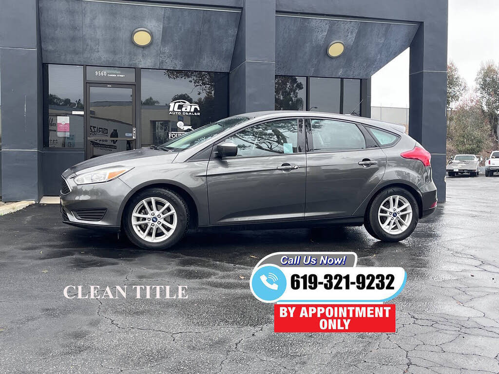 2018 Ford Focus SE Hatchback