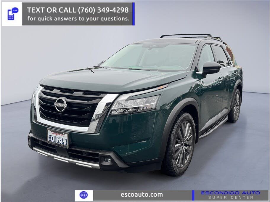 2022 Nissan Pathfinder SL FWD