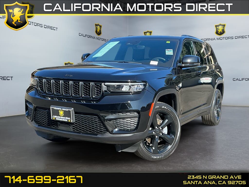 2023 Jeep Grand Cherokee Altitude 4WD