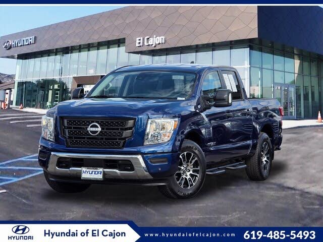 2024 Nissan Titan SV Crew Cab RWD